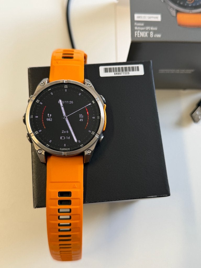 Garmin Fenix 8 47mm - Neuf, Neuf, Étanche, Garmin fenix 8 amoled, Orange