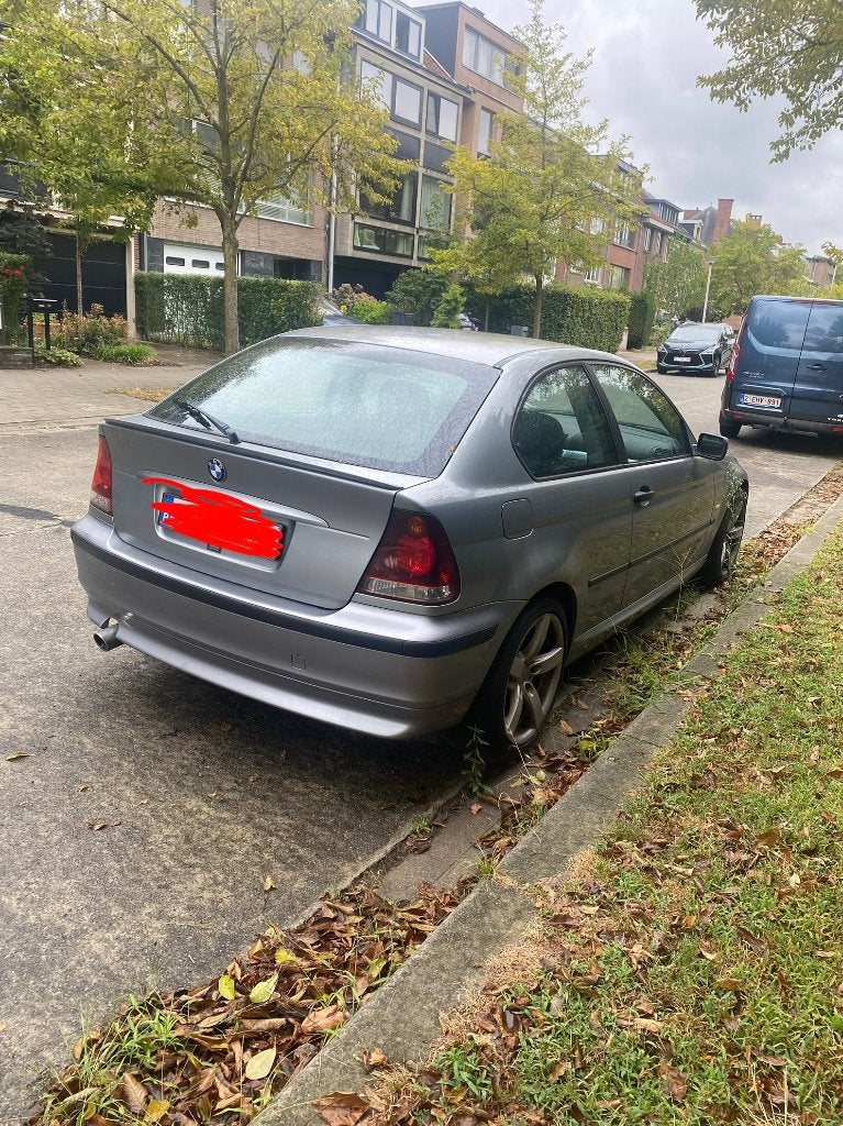 Bmw 318i compact (export), Auto's, BMW, Automaat, 4 cilinders, Grijs, Particulier