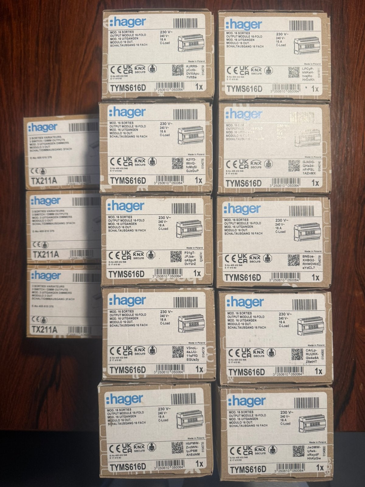 Hager KNX schakelmodules Domotica, Doe-het-zelf en Bouw, Ophalen, Zo goed als nieuw, Hager, Dimmer