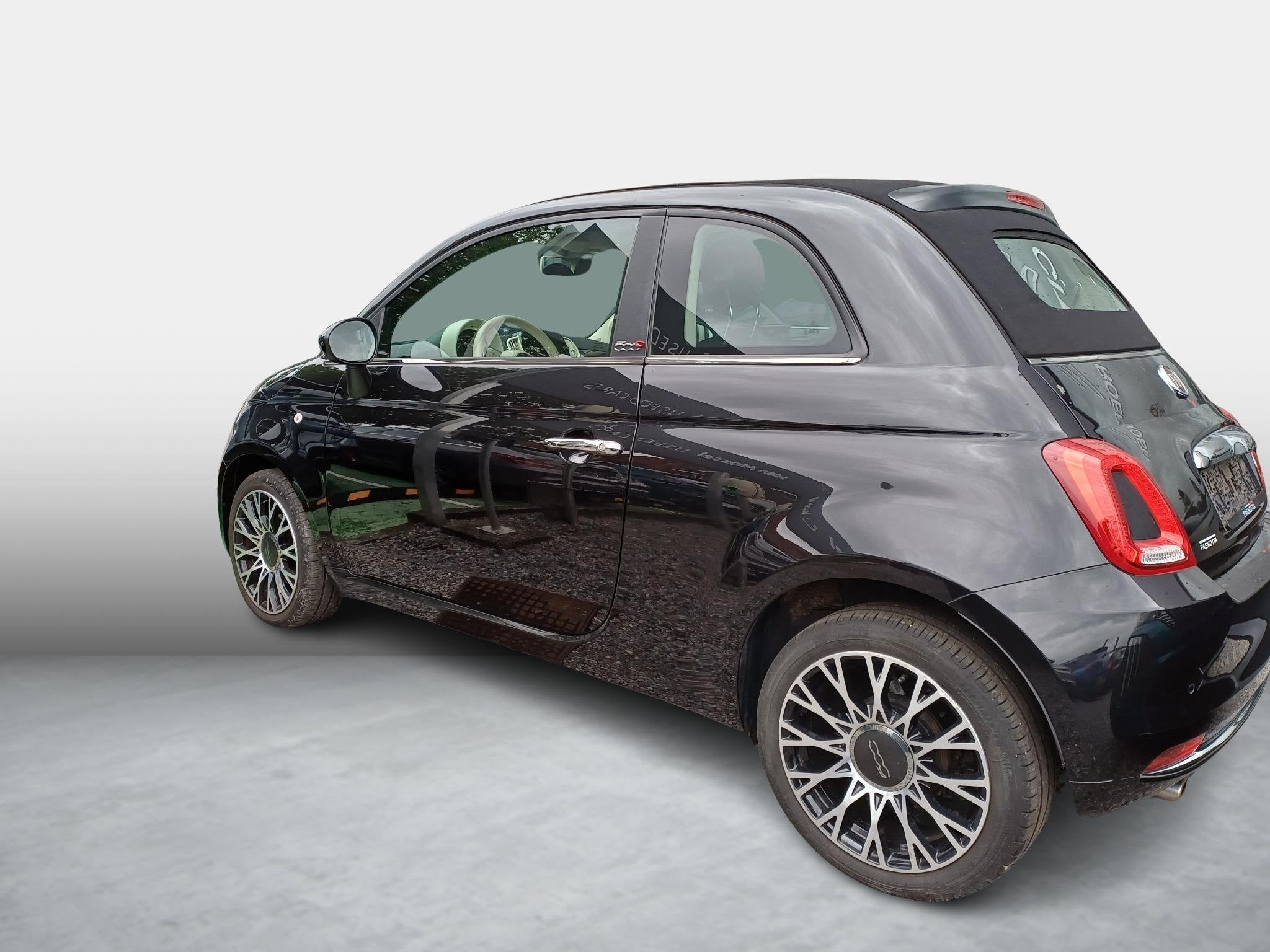 Fiat 500C 1.0 Hybrid 70 Lounge, Auto's, Fiat, Voorwielaandrijving, Gebruikt, Zwart, Cabriolet