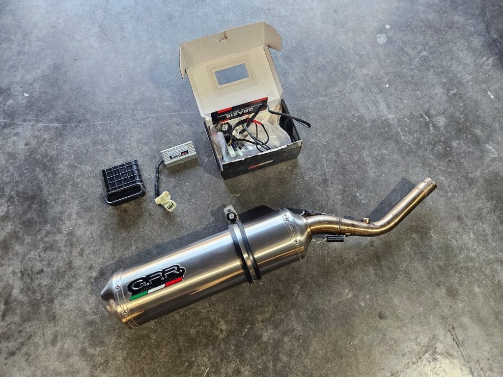 Kawasaki KLX250S GPR uitlaat + tuner + luchthapper, Motos, Enlèvement, Utilisé