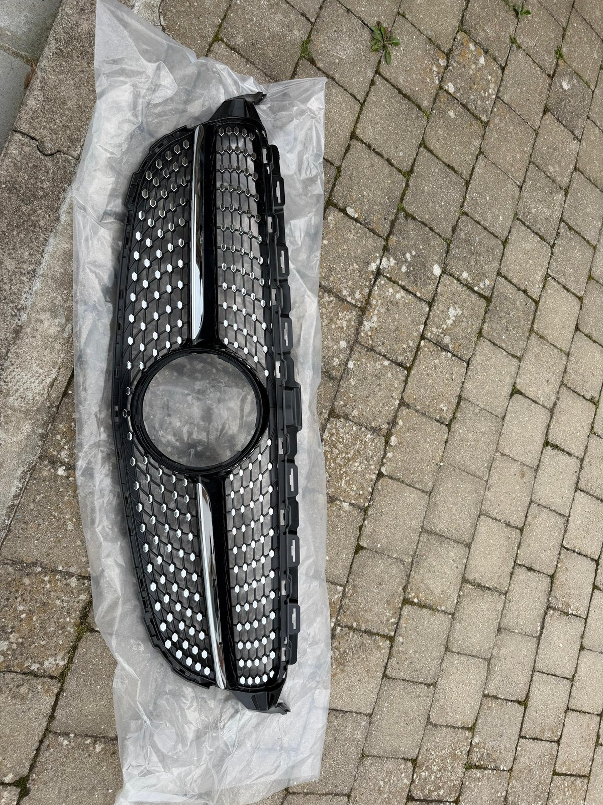 Calandre Mercedes c 200 2017, Enlèvement ou Envoi