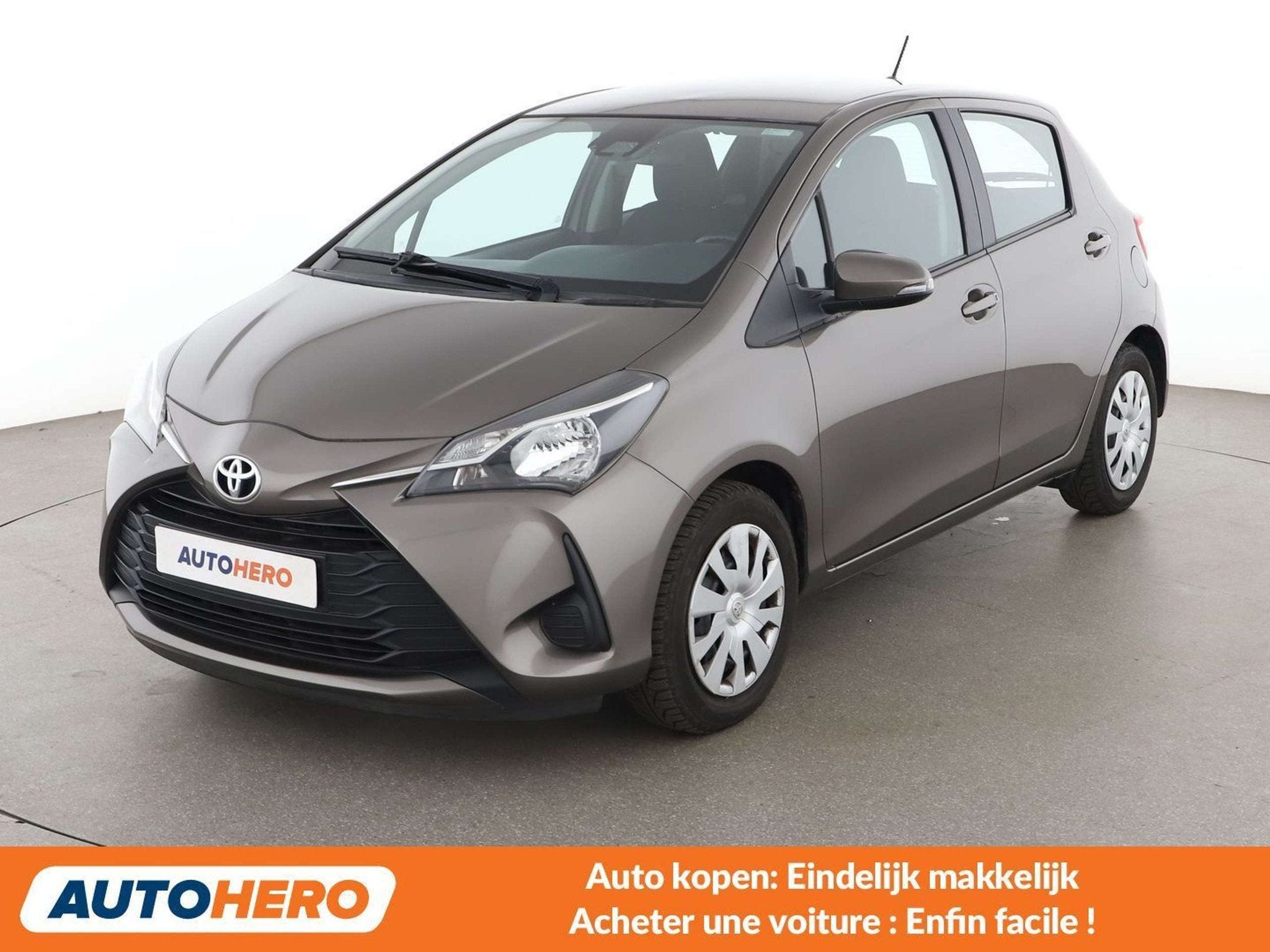 Toyota Yaris 1.5 Dual VVT-iE Comfort, Argent ou Gris, Achat, Noir, 5 portes