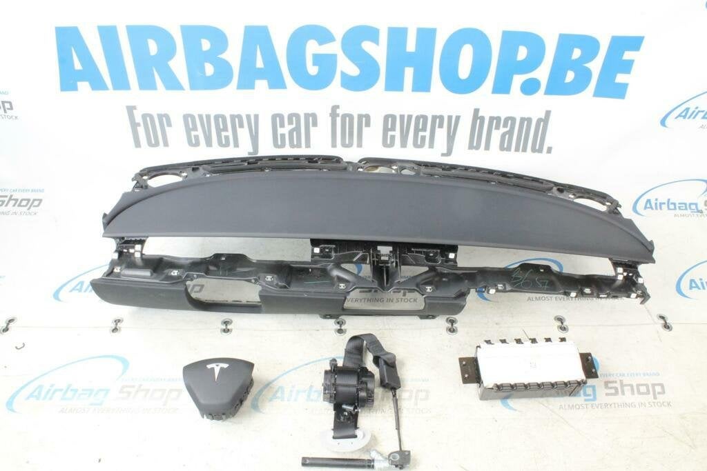 Airbag kit – Tableau de bord Tesla Model Y (2019-…), Enlèvement ou Envoi, Utilisé