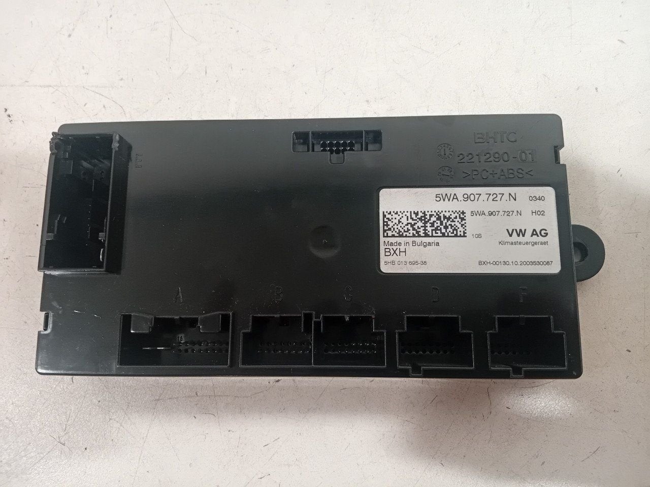 Computer kachel Skoda Octavia, Onderdelen@venauto.nl, Van der Ven Autorecycling B.V., Gebruikt, Ettenseweg 76, 4706 PB Roosendaal, The Netherlands