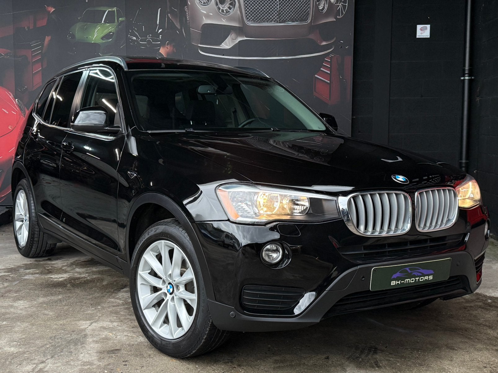 Bmw x3 2.0iAS xDRIVE28, Automaat, https://public.car-pass.be/vhr/4d4eb6f0-4efd-415e-8239-d69cb48675aa, 4 cilinders, Zwart