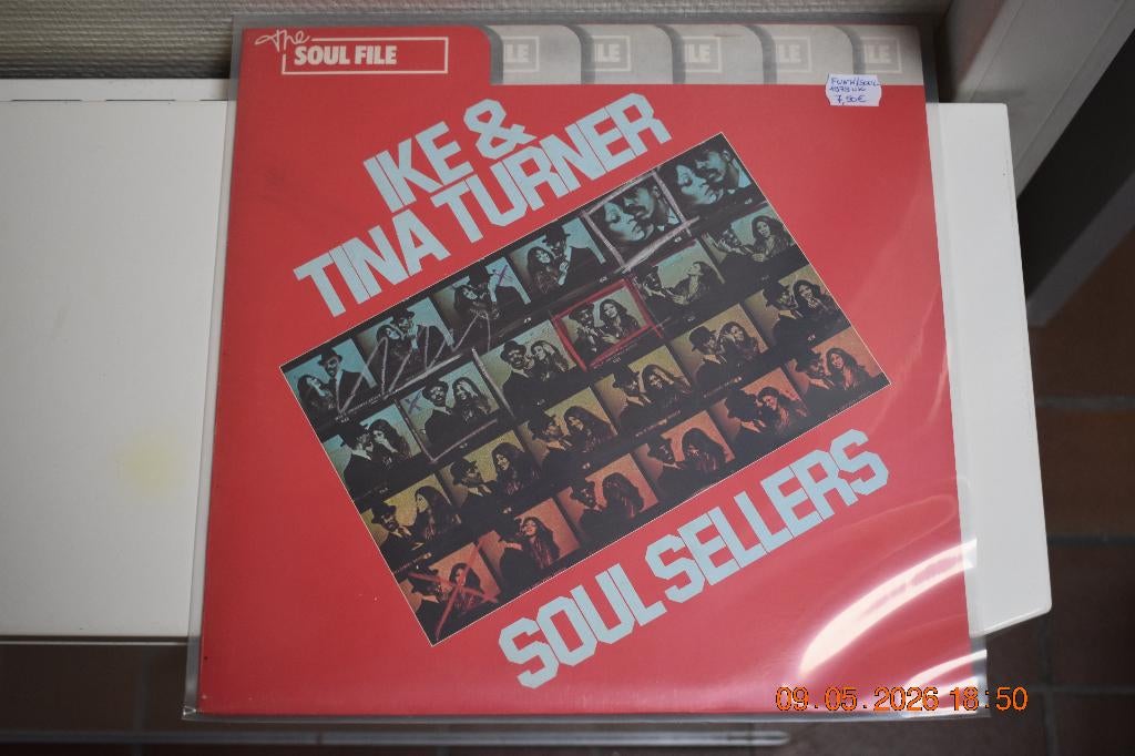 LP : Ike & Tina Turner - Soul sellers - The soul file, Beschermende buitenhoes, Ophalen of Verzenden, Gebruikt, Soul of Nu Soul