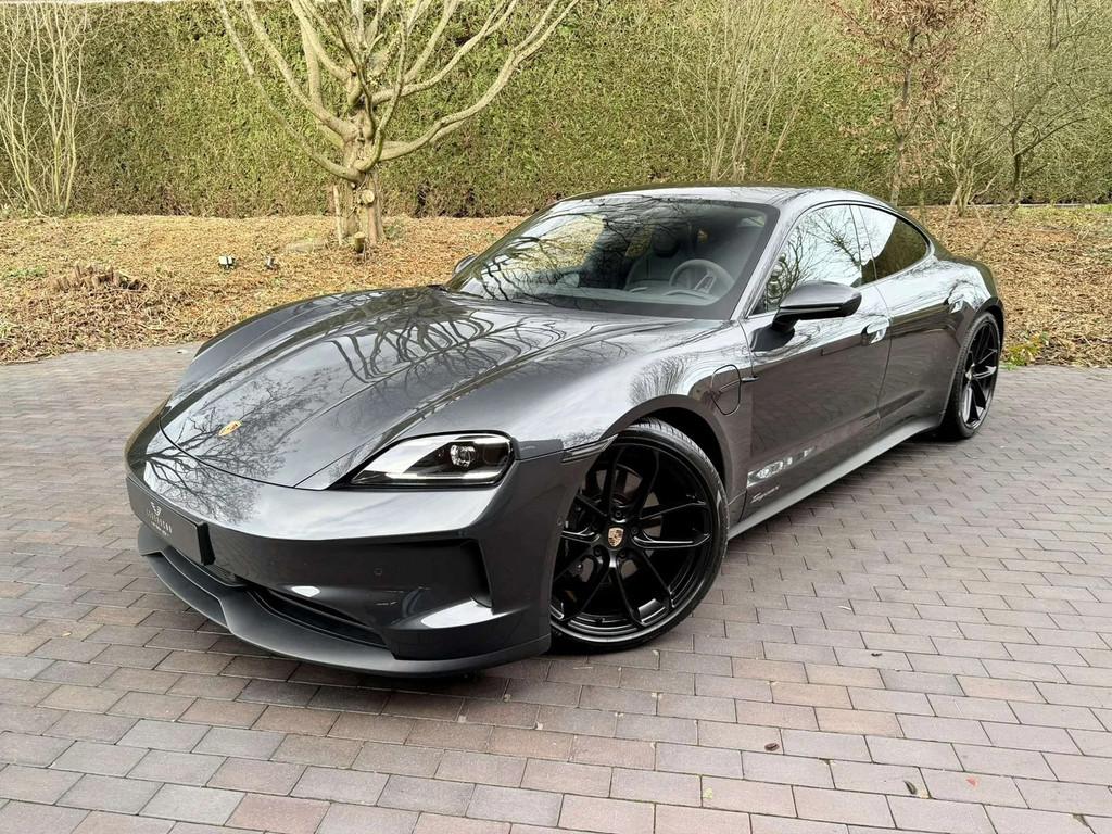 Porsche Taycan Facelift 105kWh/BOSE/Pano/Sport Chrono/Innodr, Cuir, Argent ou Gris, Achat, Entreprise