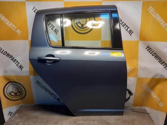 Portière 4portes arrière droite d'un Suzuki Swift (ZY4), -, 3 mois de garantie, Utilisé, Porte