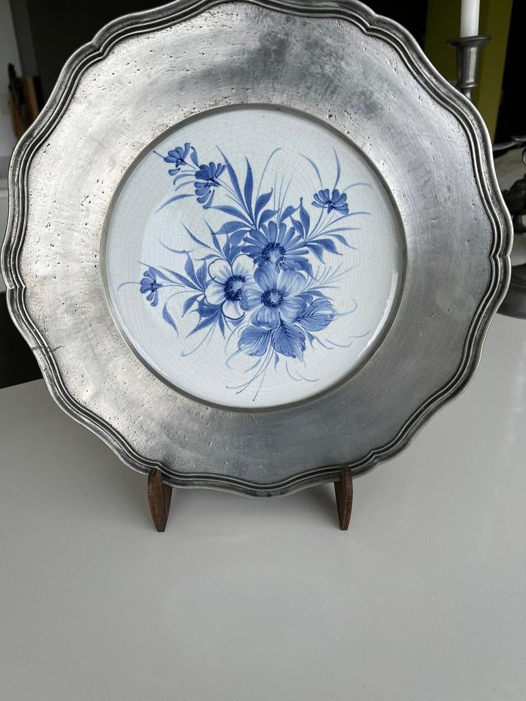 Tin, Ophalen