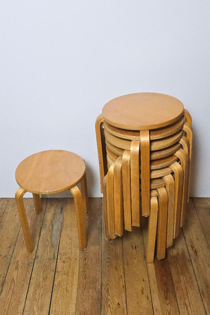 Vintage beukenhouten krukje van Ikea - Alvar Aalto design, Ophalen of Verzenden, Huis en Inrichting
