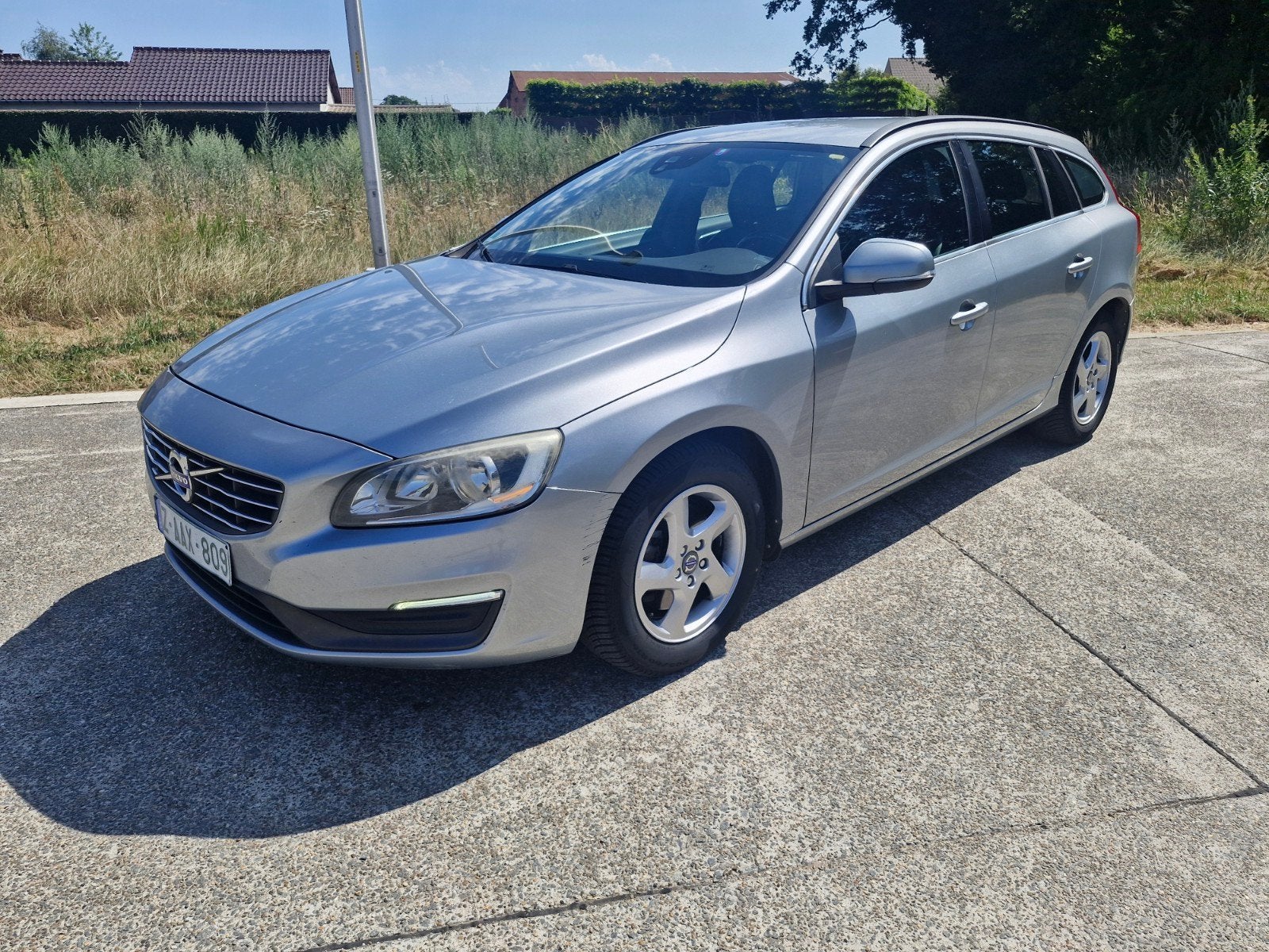 VOLVO V60 1.6D3 85KW AUTOMATIQUE BJ 2013 CUIR NAVI 238.000 K, Autos, Cuir, Achat, Entreprise, Carnet d'entretien