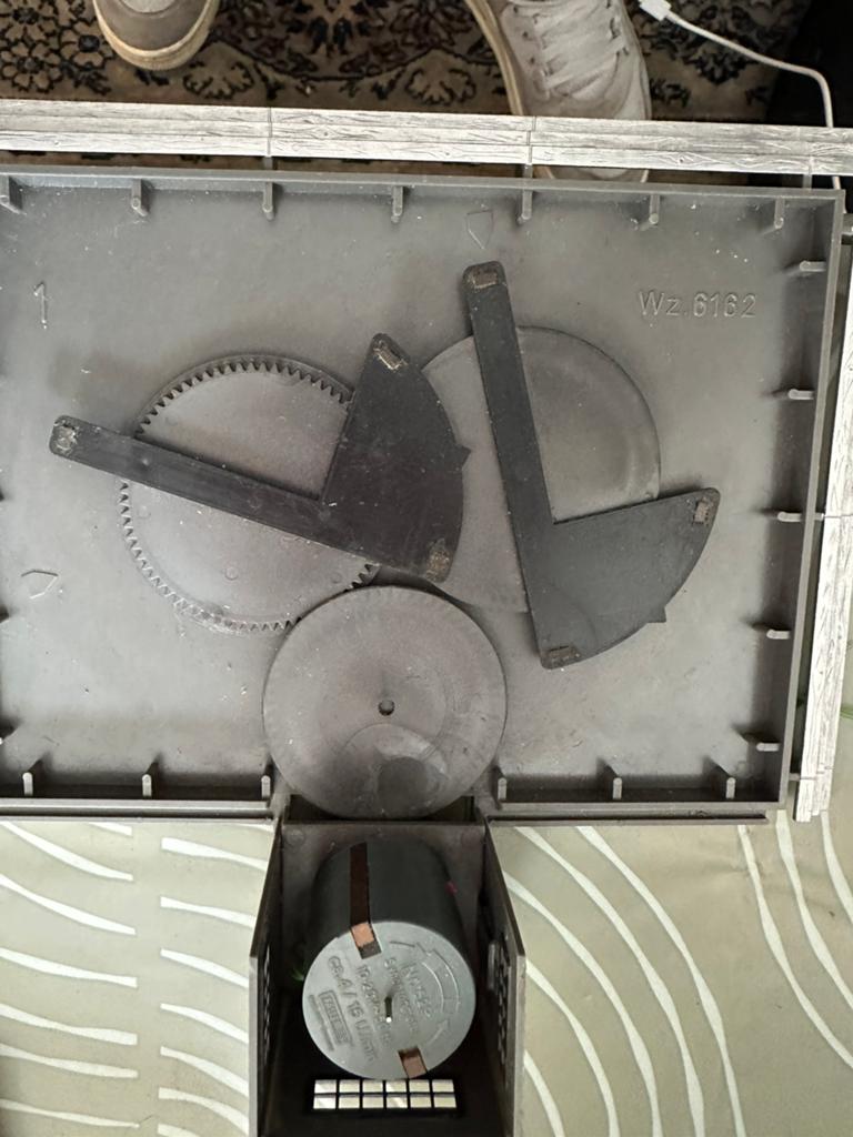 Mechanisme Faller HO kermisattractie 328, Hobby en Vrije tijd, Ophalen