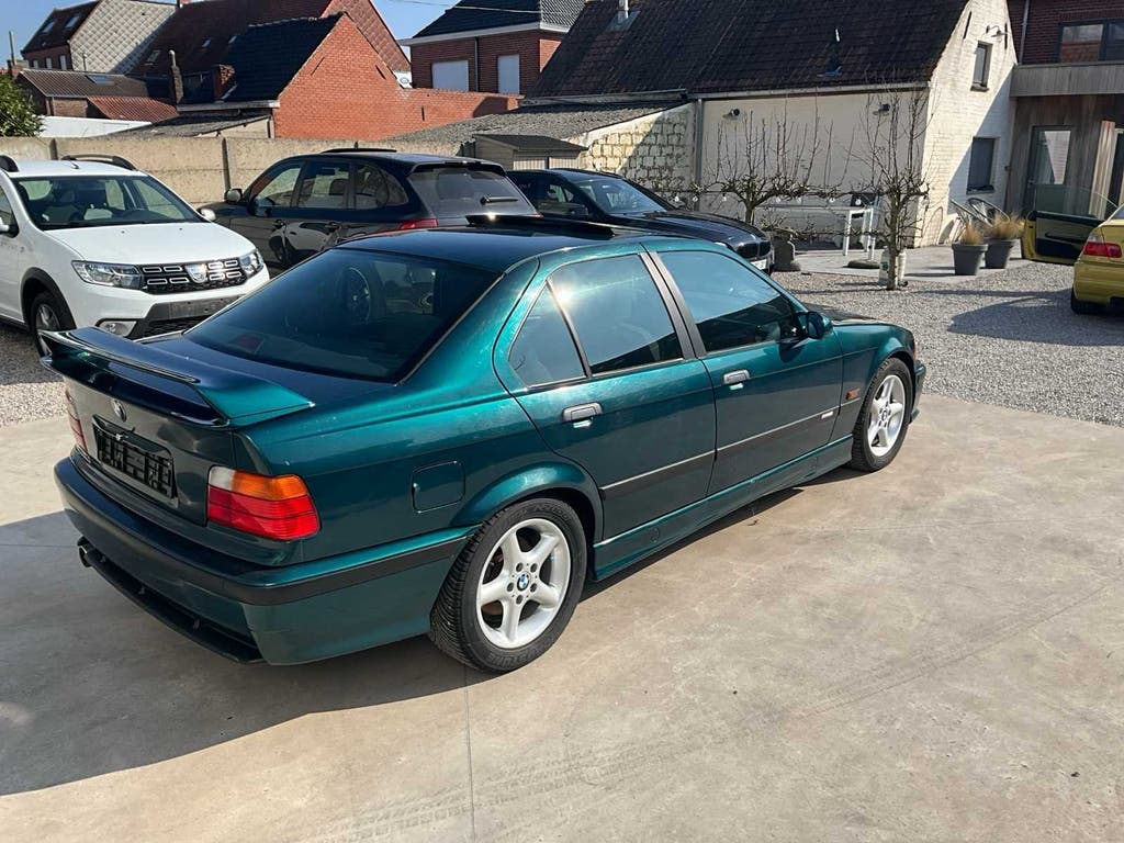 BMW 318 IS Procar Oldtimer, foto 5