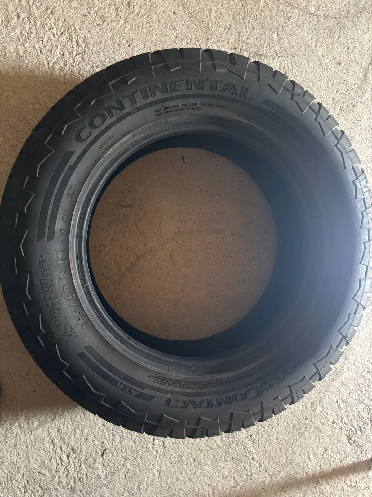 Ford Ranger: Set van 4 Continental traction plus banden, Auto-onderdelen, Ophalen, 18 inch, 265 mm, Band(en)