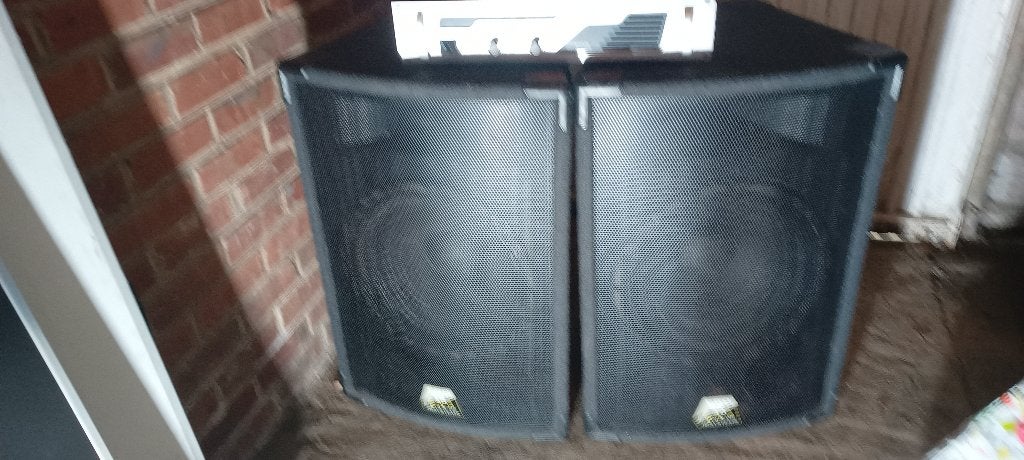 JB systems pro15 speakers + VX 700 eindversterker, TV, Hi-fi & Vidéo, Autres marques, Câbles inclus, Enlèvement, Utilisé