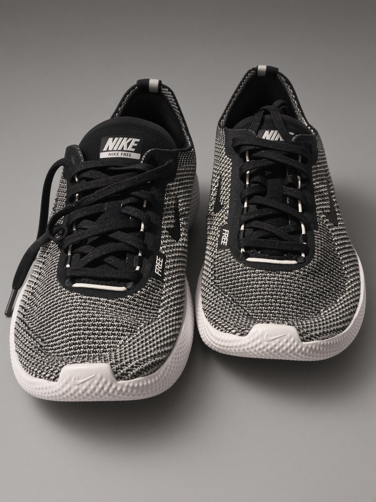 Chaussures de sport pour homme Anthracite Taille EU 40.5, Neuf, Chaussures de course à pied, Autres sports, Enlèvement ou Envoi