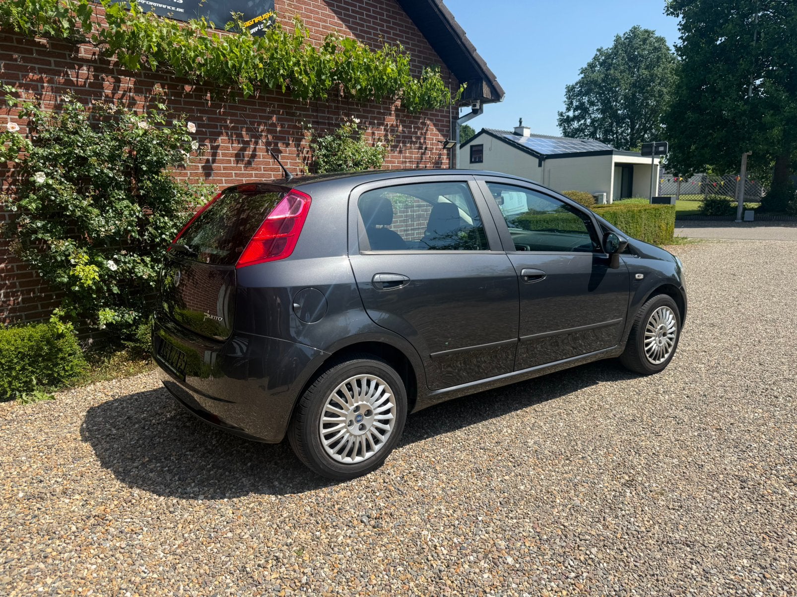 Fiat punto 1.2 euro 4, Auto's, Voorwielaandrijving, Stof, Zwart, 4 cilinders