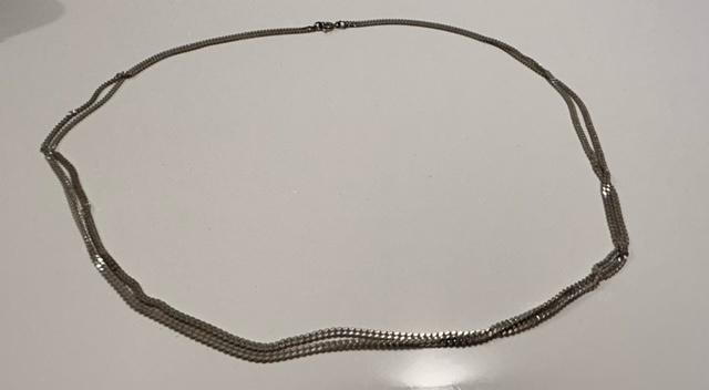 Zilverkleurige riem met dubbele ketting, Minder dan 3 cm, Nieuw, Tailleriem, Ophalen of Verzenden