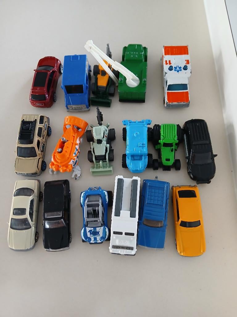 Lot matchbox auto's 17stuks, Ophalen of Verzenden, Zo goed als nieuw