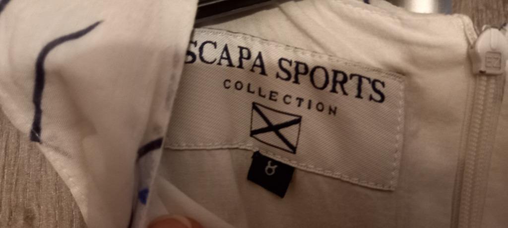 robe blanche à fleurs bleues Scapa Sports taille 128, Robe ou Jupe, Enlèvement ou Envoi, Comme neuf, SCAPA SPORTS.