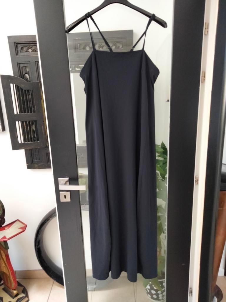 Mooi lang zwart kleedje.merk Turnover.maat 42., Enlèvement ou Envoi, Comme neuf, Taille 42/44 (L), Noir