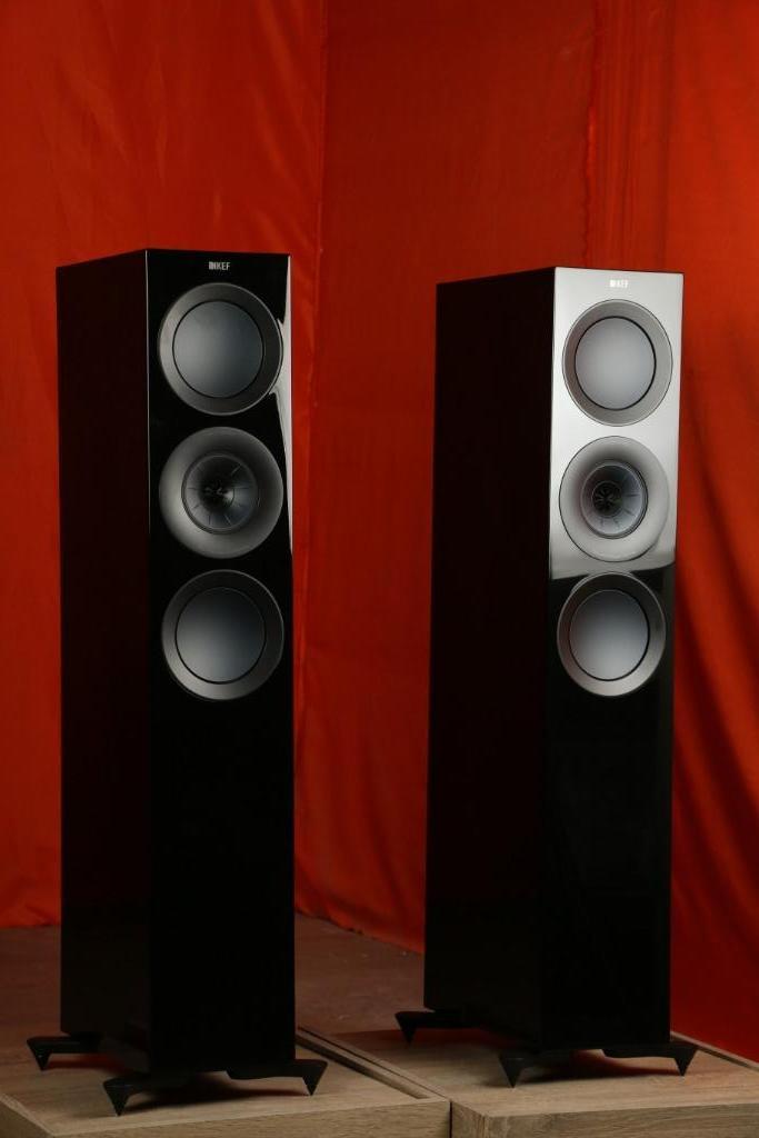 KEF R7 / R 7 Meta - INRUIL OK. Demoset. Andere kleur? Vraag!, Ophalen of Verzenden, Zo goed als nieuw, Front, Rear of Stereo speakers
