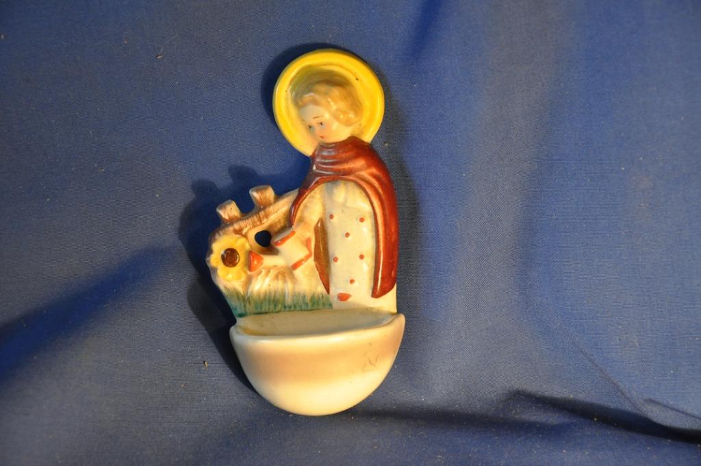 benitier en faience (3), Enlèvement ou Envoi