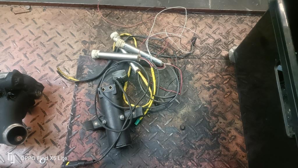 Pompe ABS Harley-Davidson, Enlèvement ou Envoi