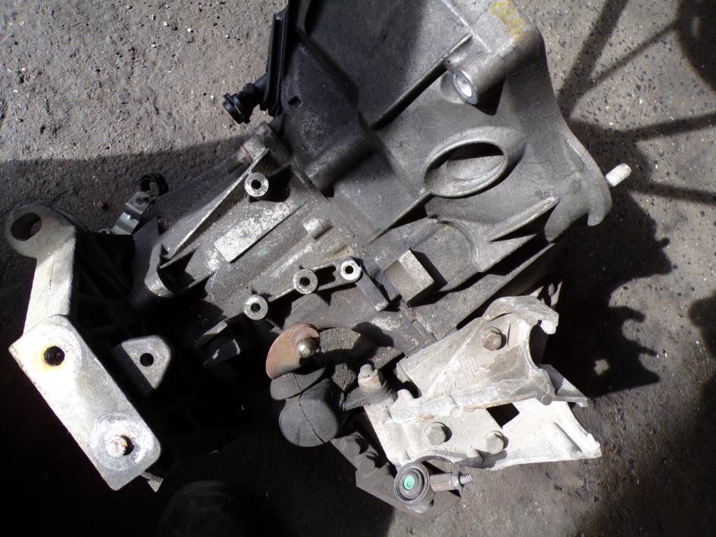 Boite de vitesses Fiat Punto 3 1.3JTD 62kw 2012  LP/14195, Autos : Pièces & Accessoires, Transmission & Accessoires, Fiat, Utilisé