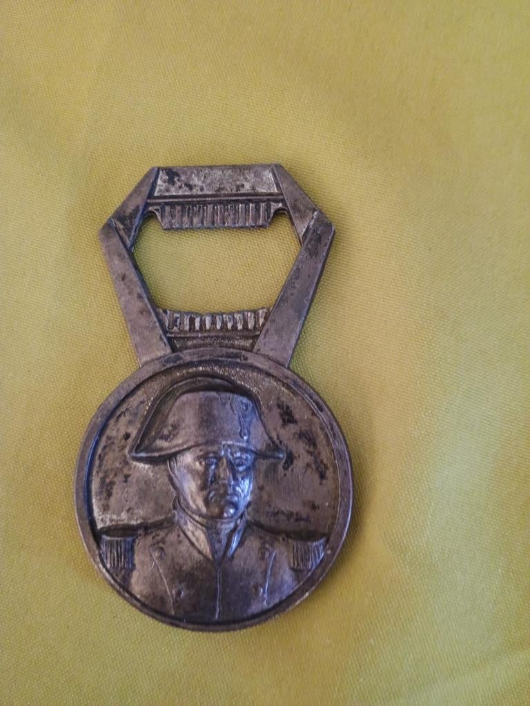 Aftrekker napoleon, Verzamelen, Biermerken, Ophalen of Verzenden