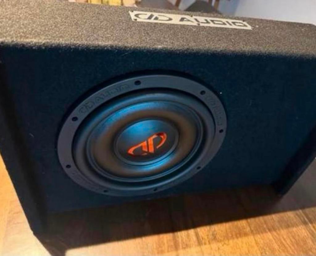Système de musique DD, amplificateur de caisson de basses, Enlèvement, Comme neuf