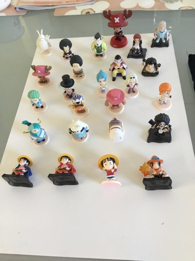 25 personnages one piece, Envoi, Comme neuf, Fantasy