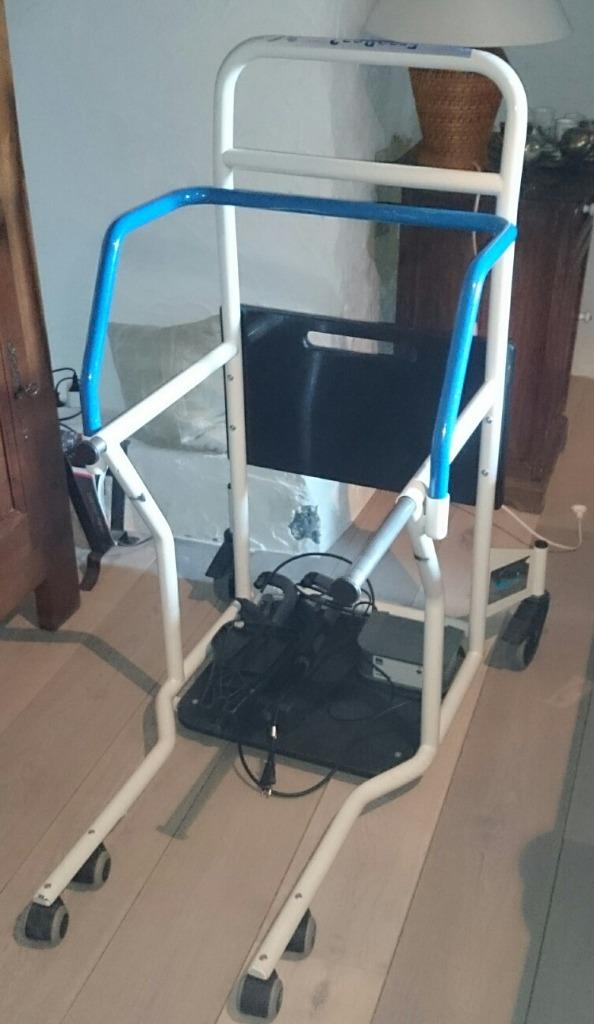 Système de levage pour personne handicapée ou âgée, Enlèvement ou Envoi, Comme neuf