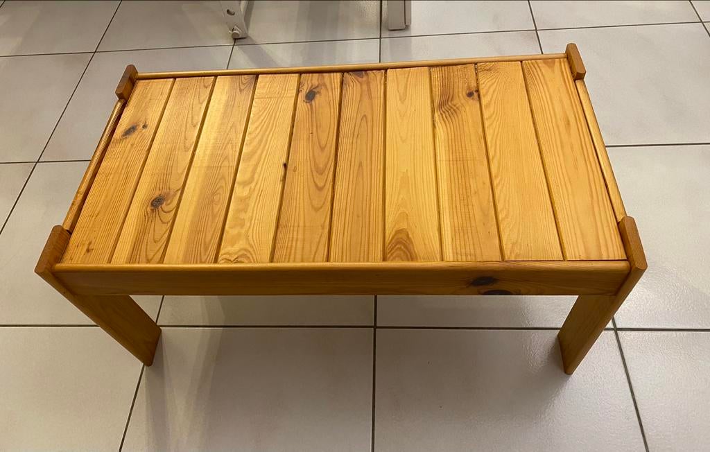 Belle table pour enfants en bois bien solide, Enlèvement, Comme neuf