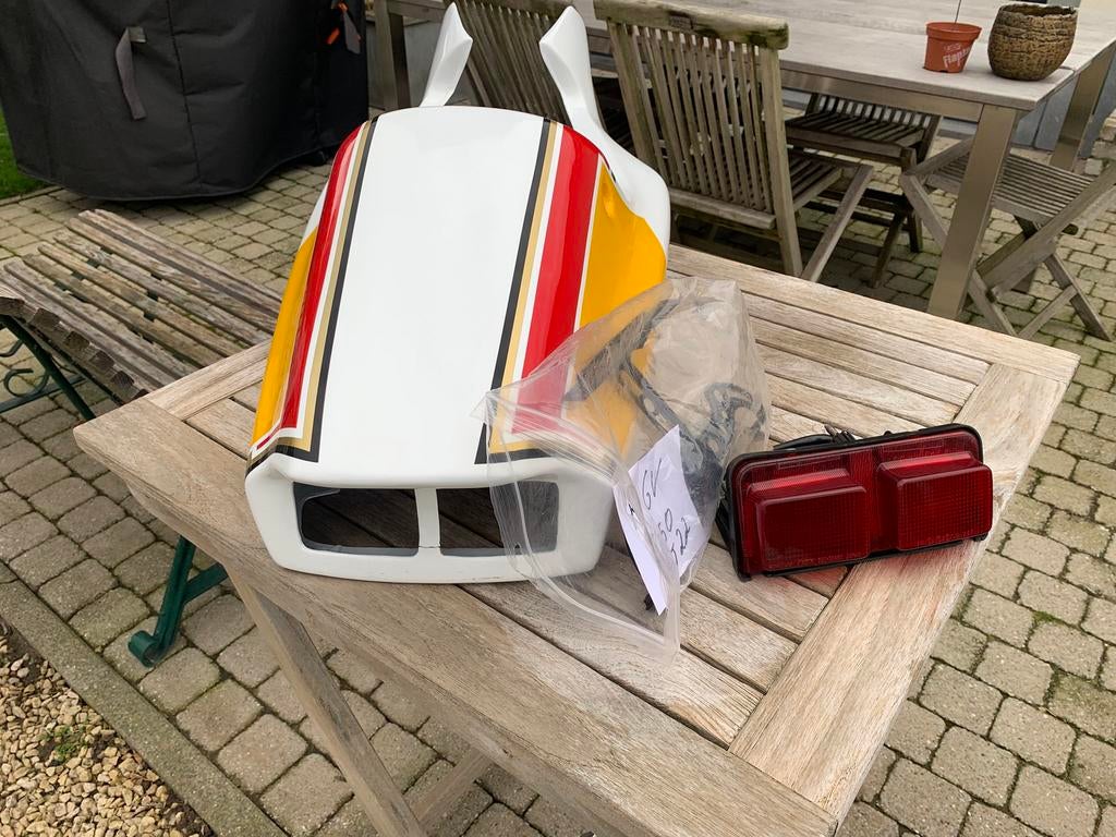Carénage RGV250, Motos, Enlèvement, Utilisé