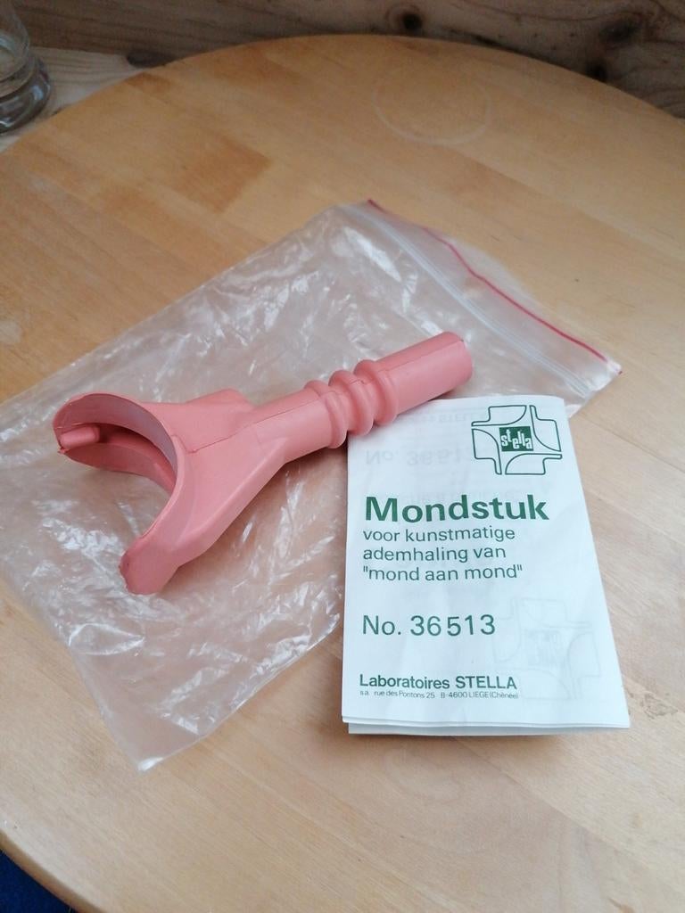 Mondstuk voor reanimatie. Endotracheale tube. Vintage., Ophalen of Verzenden, Nieuw