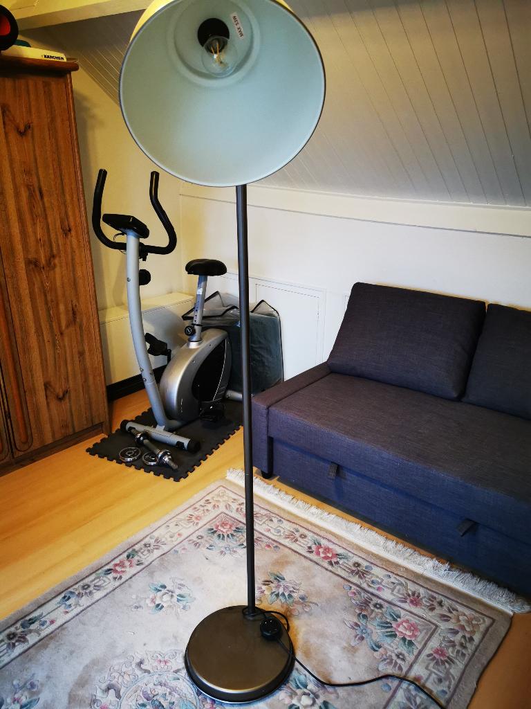 Staande lamp, Enlèvement, Utilisé