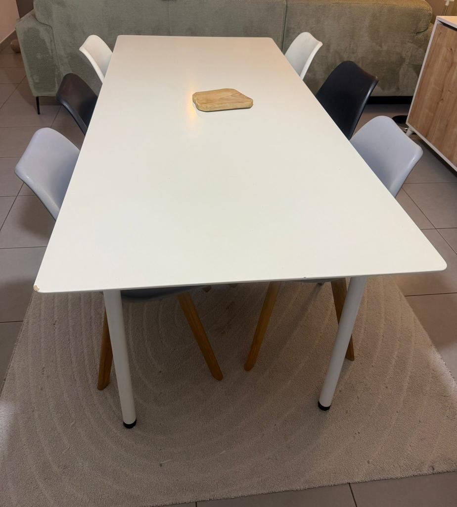Tafel 200х90, Ophalen, Gebruikt, 50 tot 100 cm, Vijf personen of meer