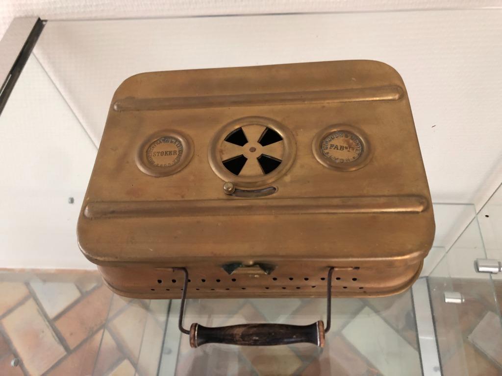 antieke koperen handwarmer, Ophalen
