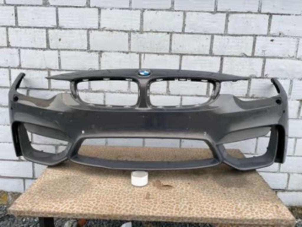 PARE-CHOCS BMW M3 M4 F80 F82 F83 M-POWER, Enlèvement, Utilisé, BMW, Pare-chocs