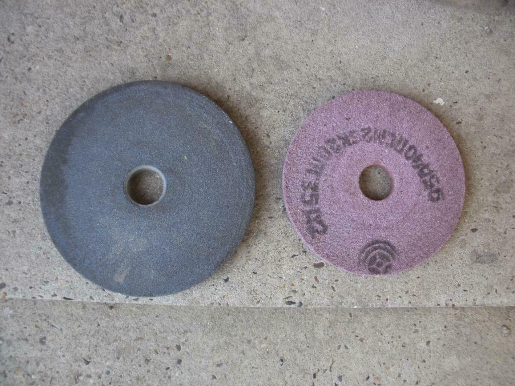 2 Slijpstenen, Ophalen