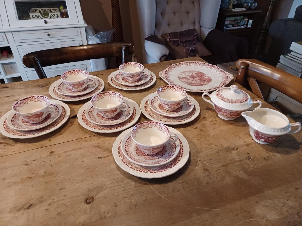 Societe ceramique maastricht boerenhoeve rood koffieservies, Enlèvement ou Envoi