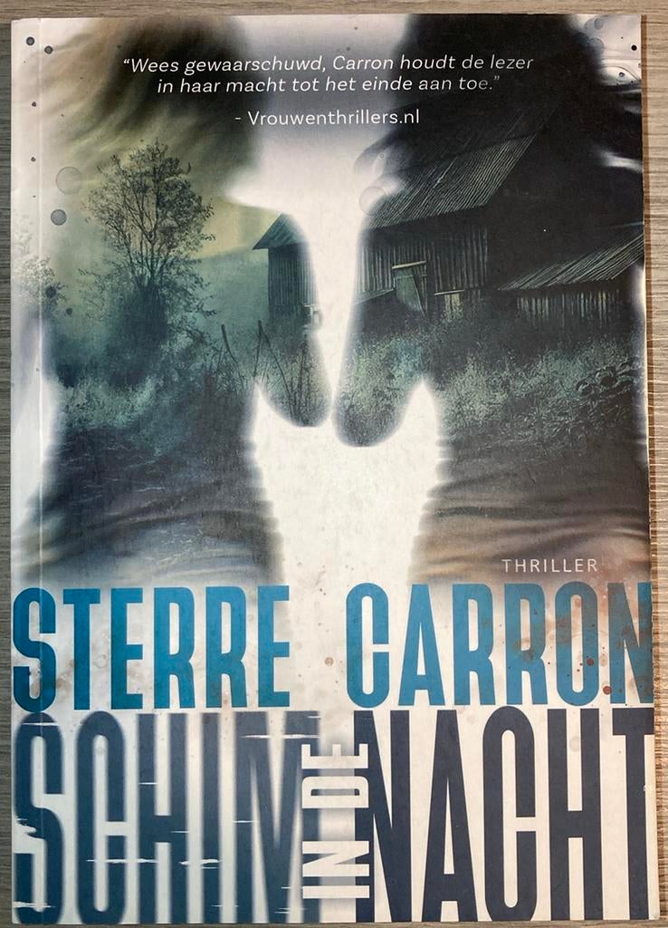 Schim in de nacht Sterre Carron, Boeken, Ophalen of Verzenden, Zo goed als nieuw