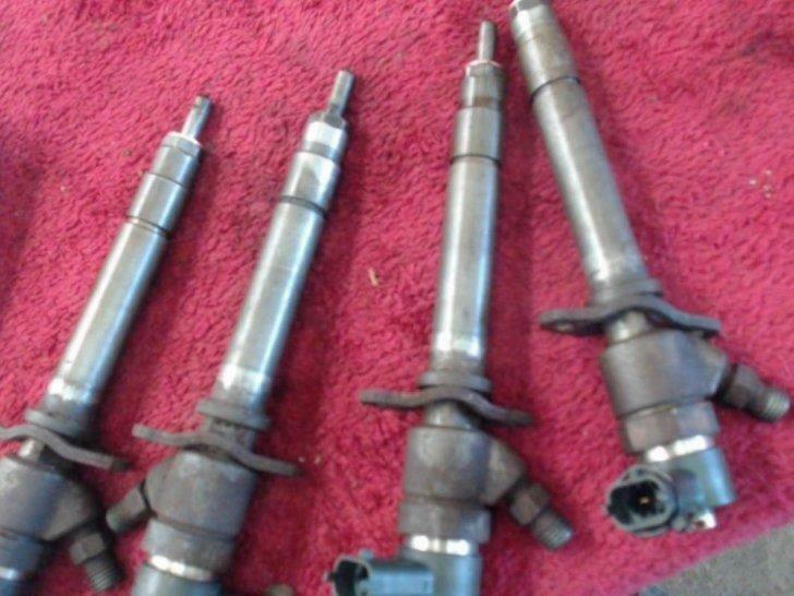 injecteur bosch  0445110078, Gebruikt, Peugeot
