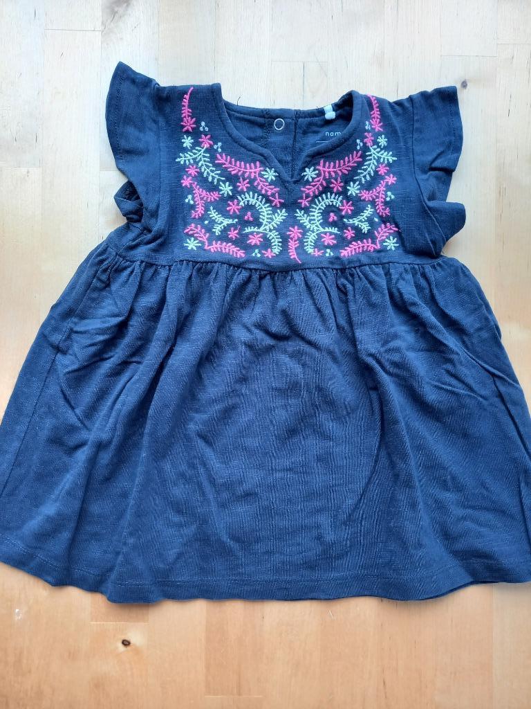 Etat neuf, très belle robe marque Name-it taille 86-92, Enfants & Bébés, Vêtements de bébé | Taille 86, Robe ou Jupe, Enlèvement ou Envoi