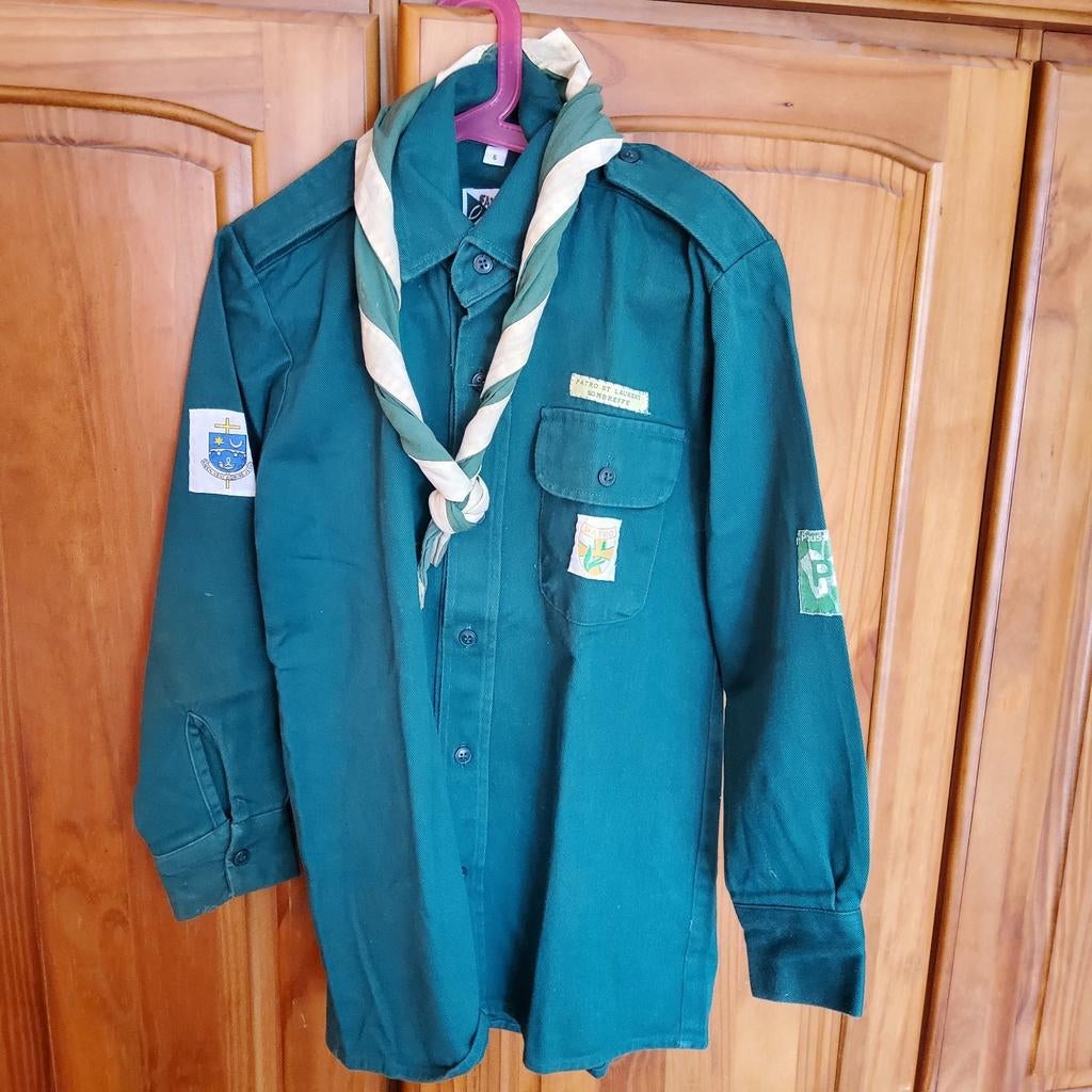 Chemise, Enlèvement, Comme neuf, Garçon ou Fille, Autres types