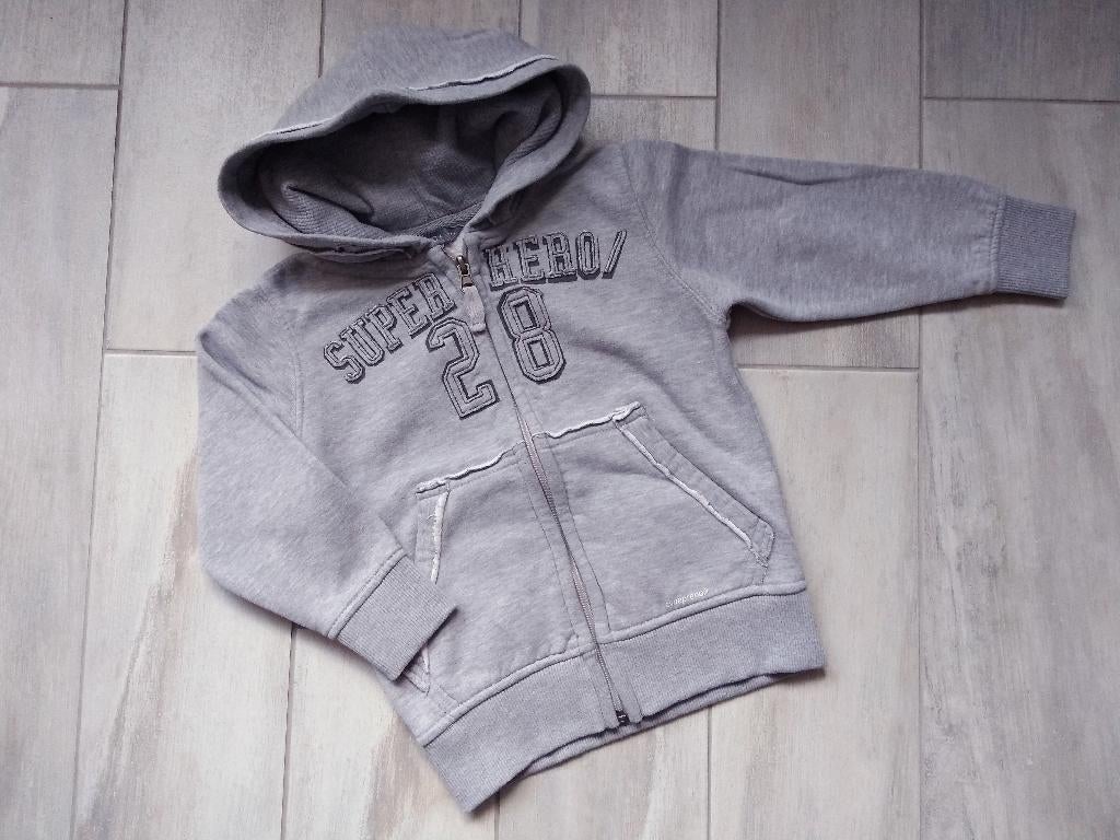★ M104 - Trui met kap JBC, Kinderen en Baby's, Kinderkleding | Maat 104, Trui of Vest, JBC, Ophalen of Verzenden, Zo goed als nieuw