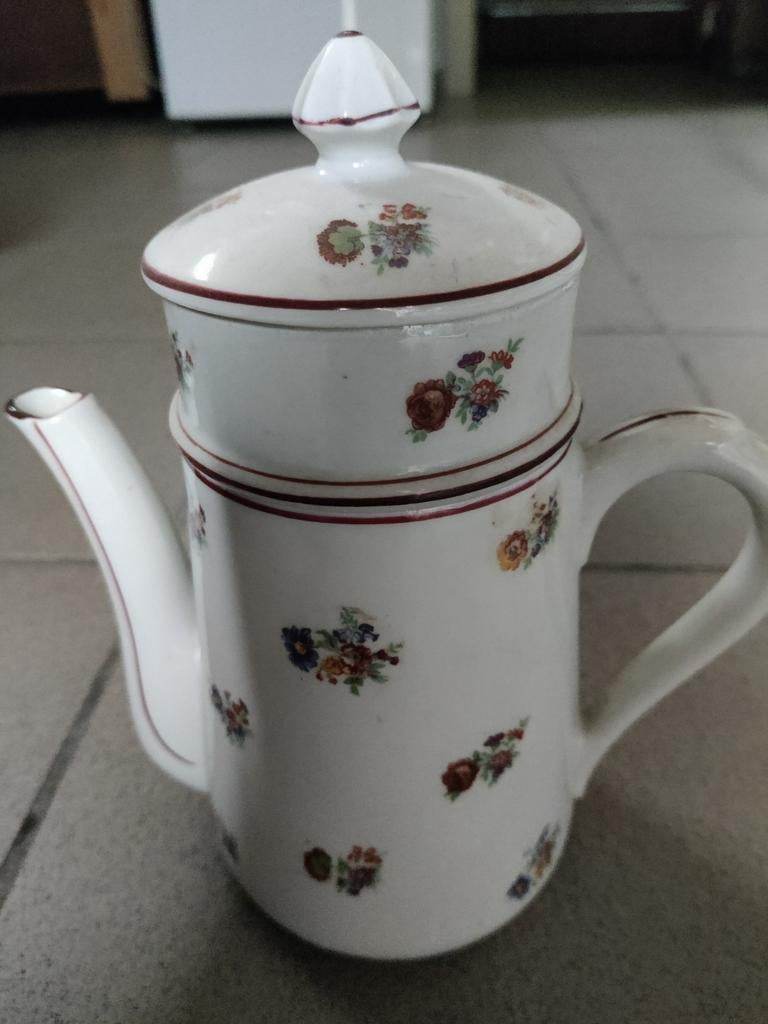 porseleinen koffiepot, volledig, Ophalen