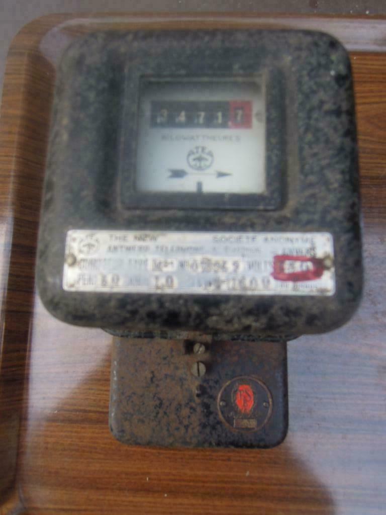 Atea compteur type M21/ 130 Volt electriciteitsmeter vintage, Ophalen of Verzenden, Gebruikt